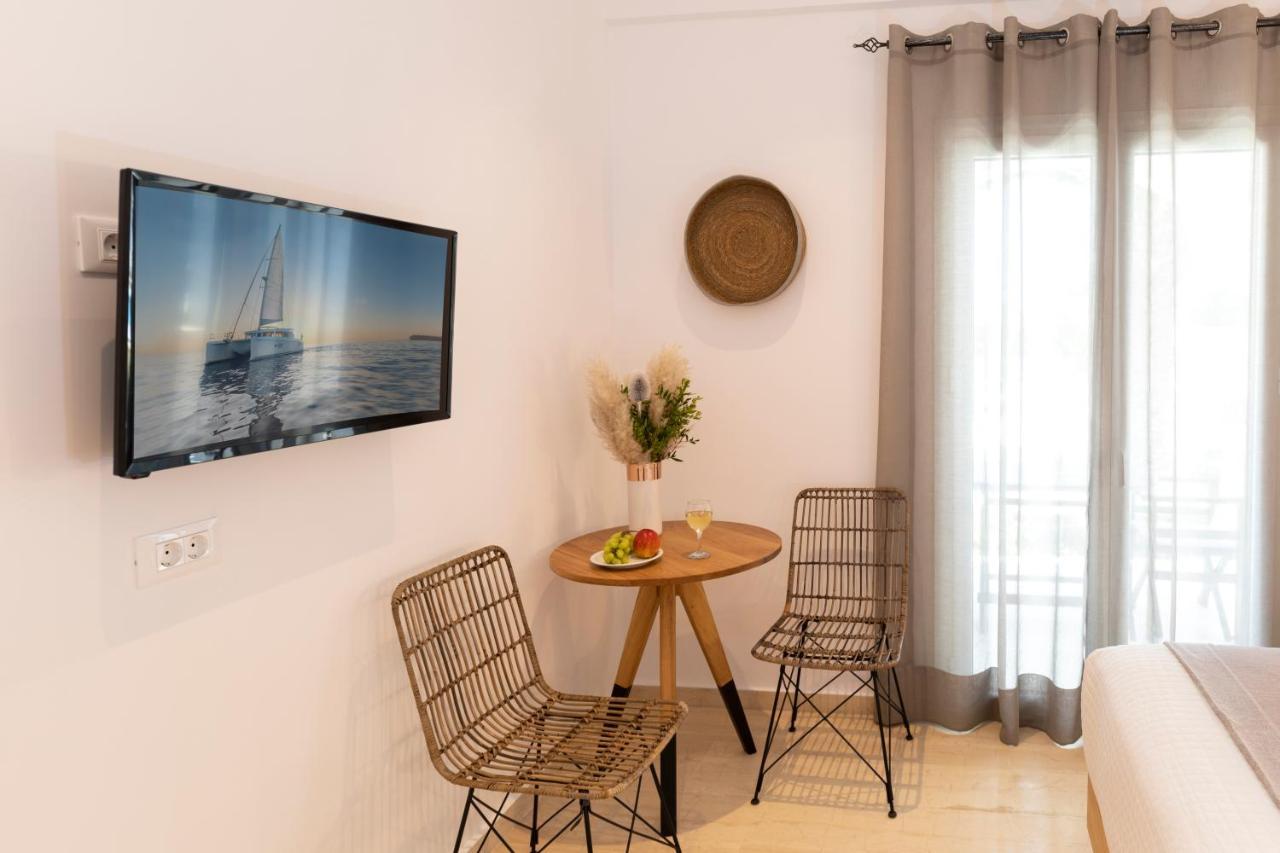 Hotel de apartamente Louis Santorini Kamári